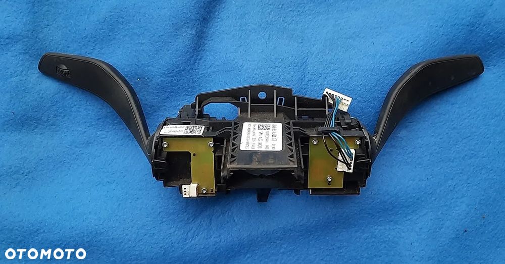 Audi A3 przełącznik zespolony manetki 8V0953521GT - 2