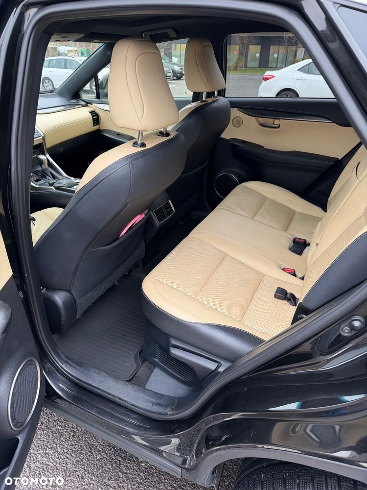 Lexus NX 200t AWD F Sport - 18