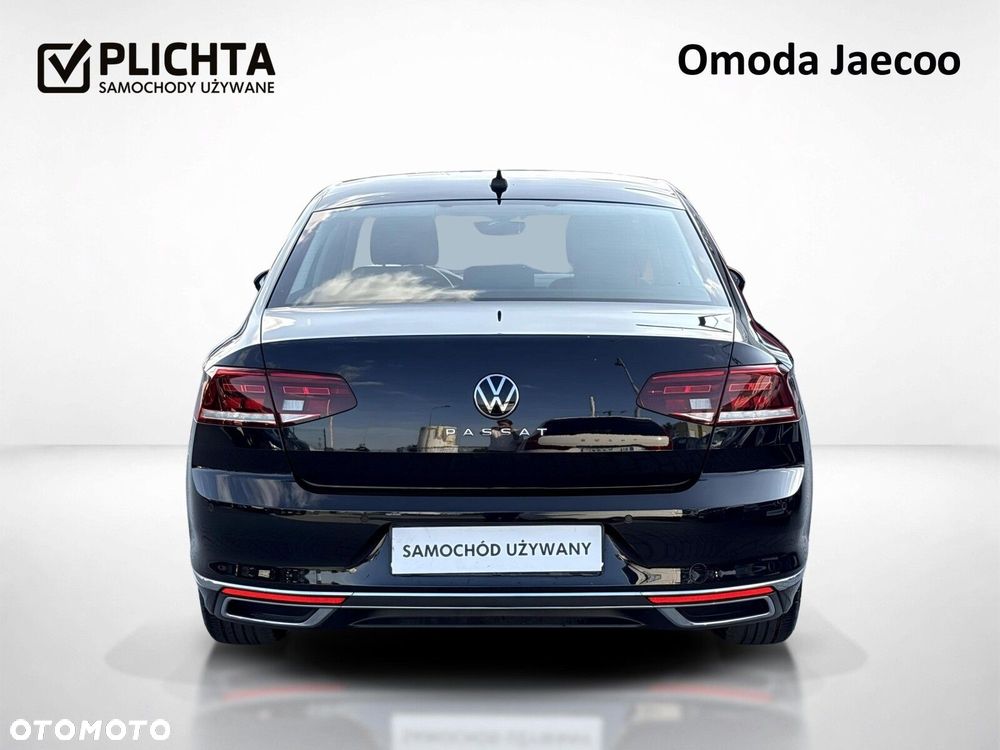 Volkswagen Passat - 5