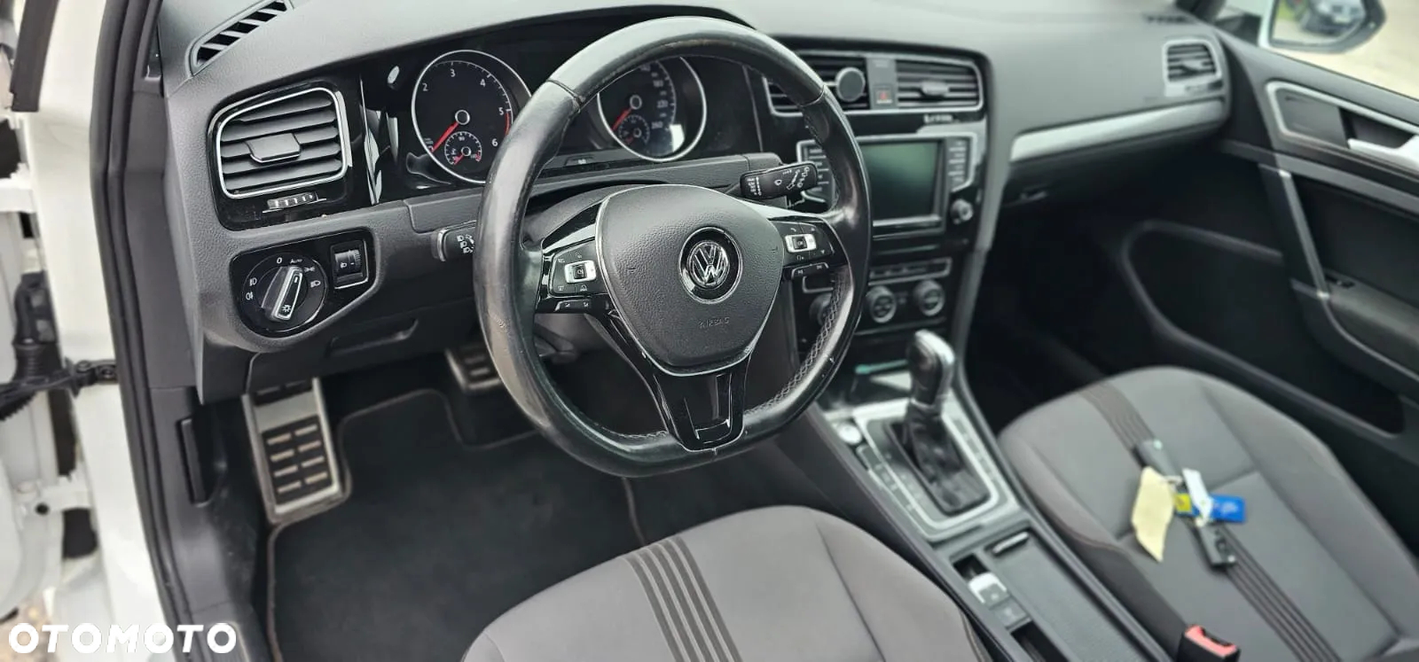 Volkswagen Golf Variant 1.6 TDI BlueMotion Technology DSG Allstar - 12