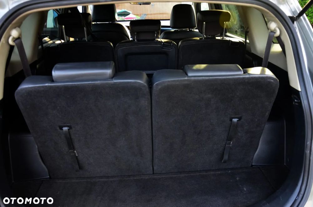 Kia Carens 1.7 CRDi XL 7os - 20