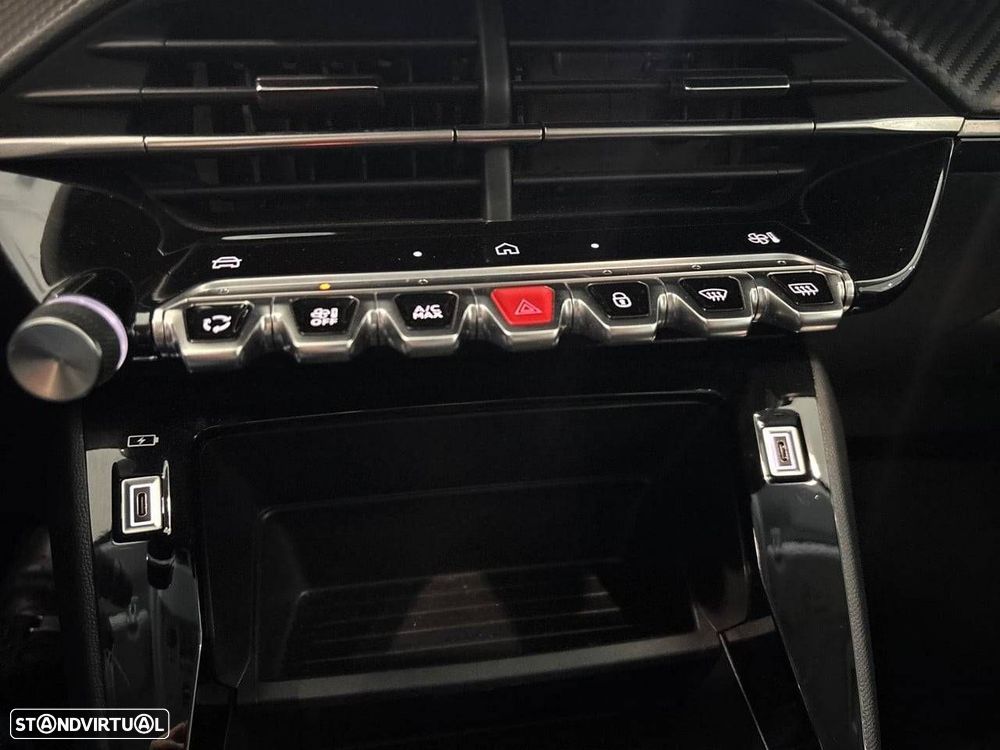 Peugeot 208 1.2 PureTech Active - 18