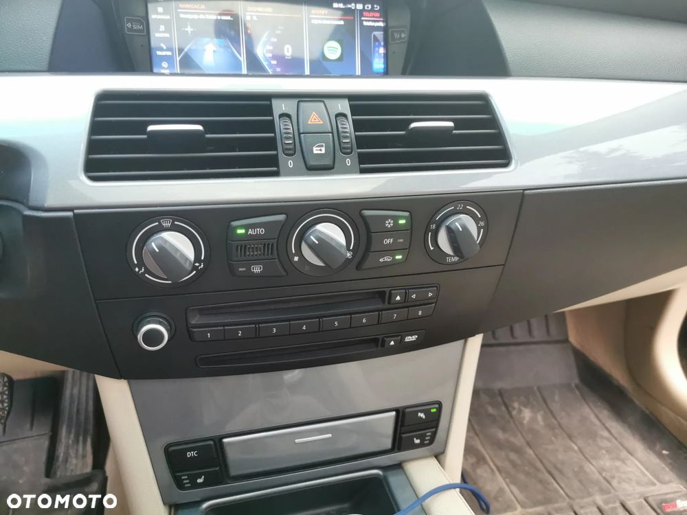BMW Seria 5 - 25
