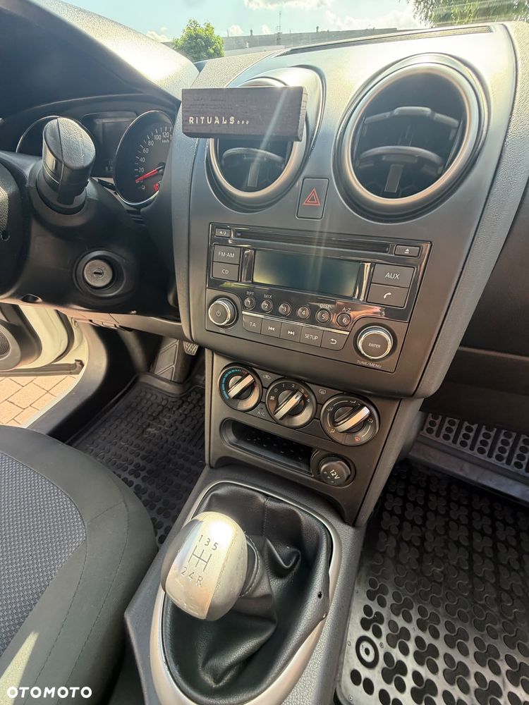 Nissan Qashqai 1.6 Acenta - 12