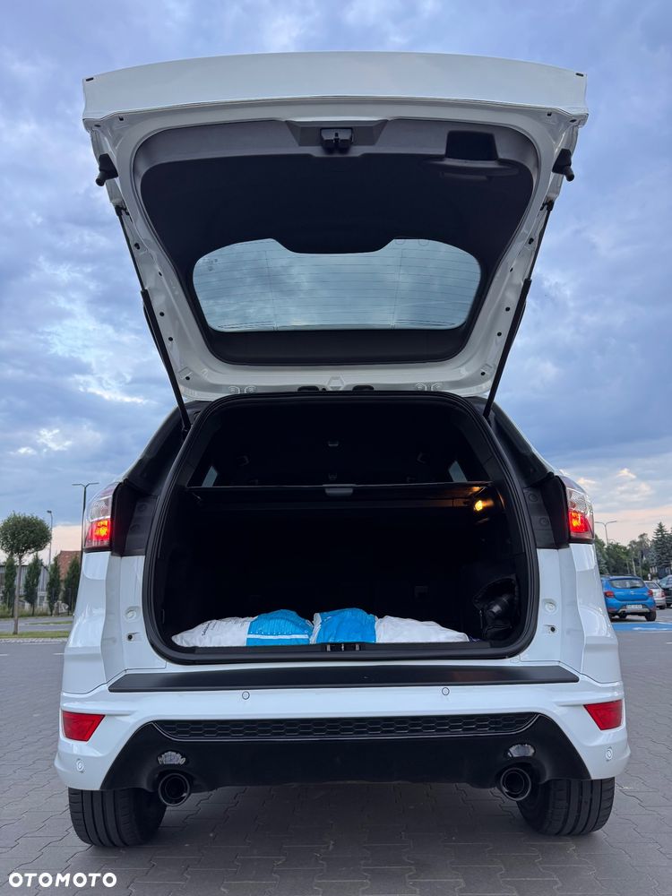 Ford Kuga 2.0 TDCi 4x4 ST-Line - 12