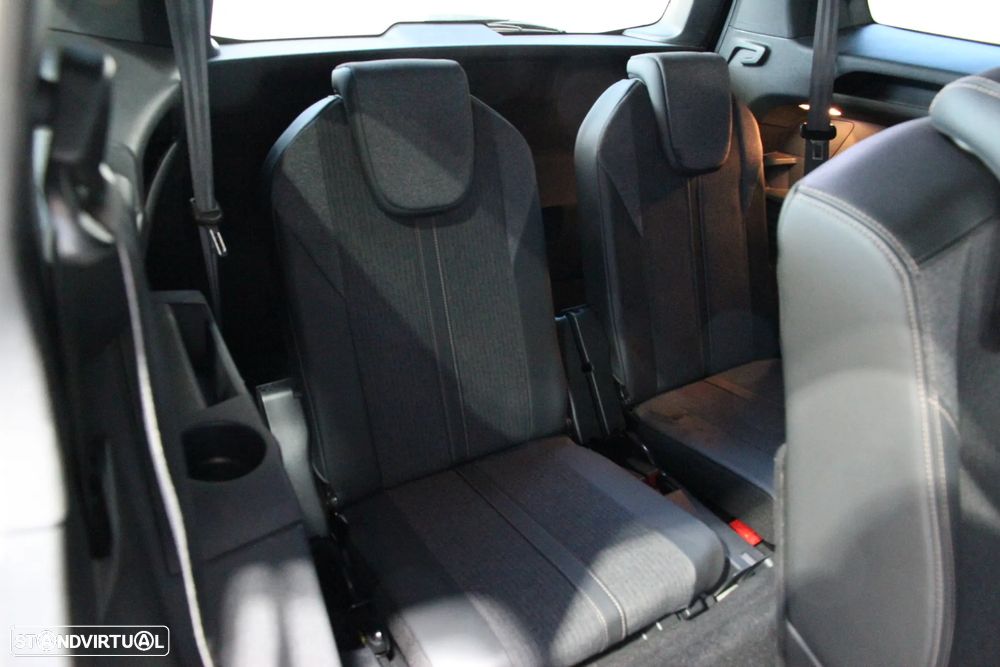 Peugeot 5008 1.5 BlueHDi GT Line EAT8 - 14