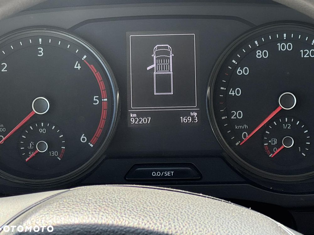 MAN TGE 3.140 DOKA 4X2 7-osobowa - 11