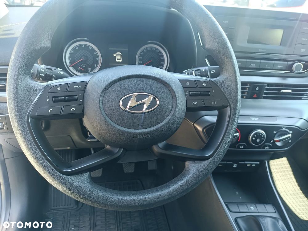 Hyundai i20 1.2 Pure - 13