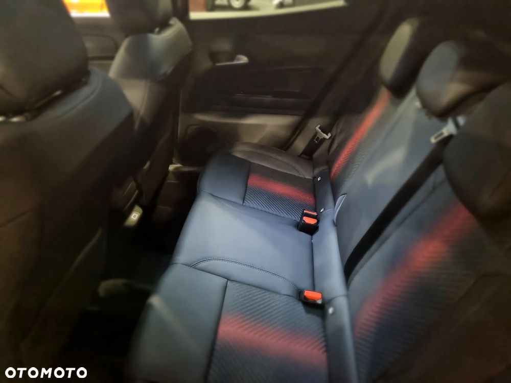 Alfa Romeo Junior 1.2 mHEV Ibrida eDCT - 16