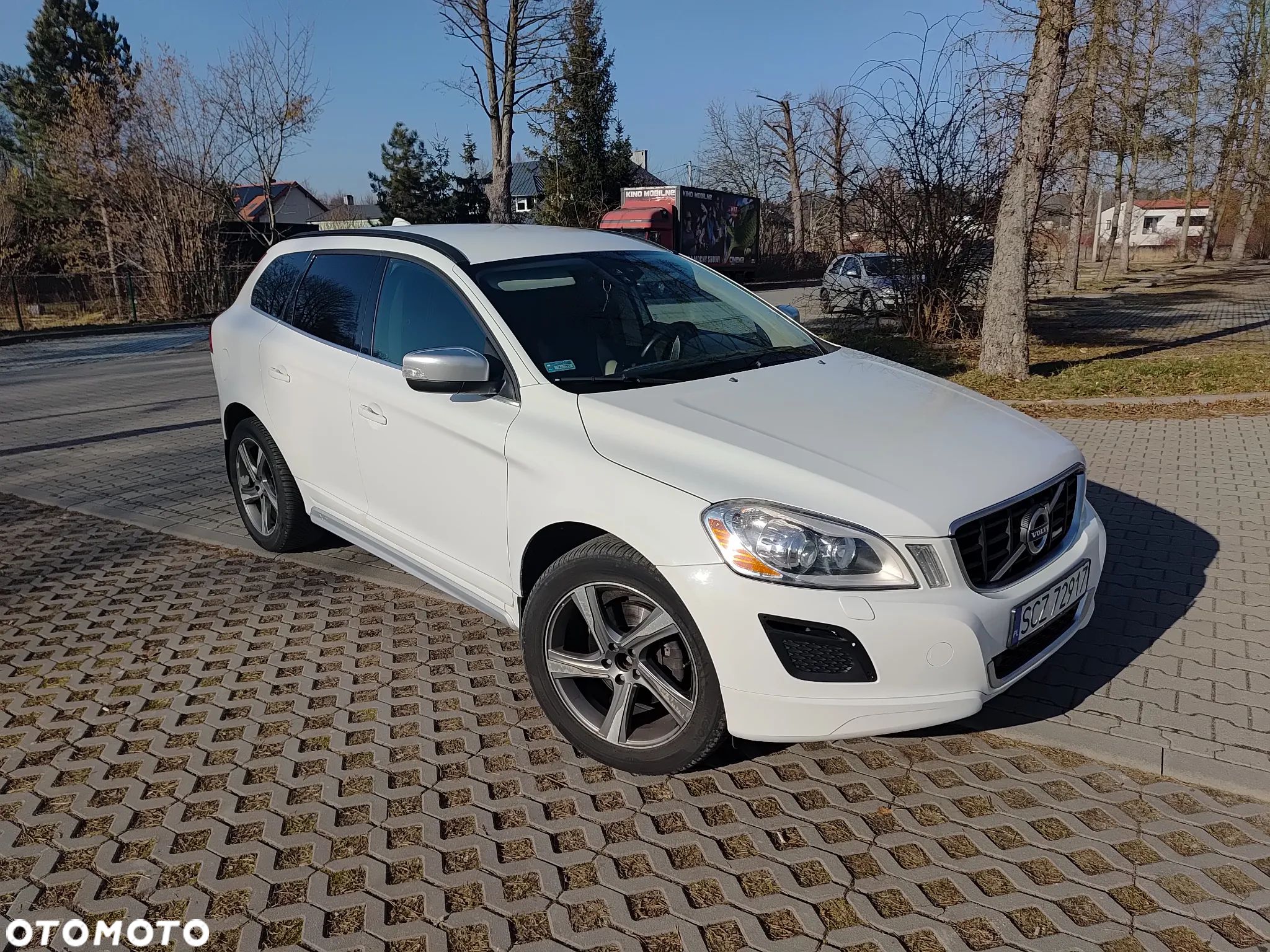 Volvo XC 60 - 1