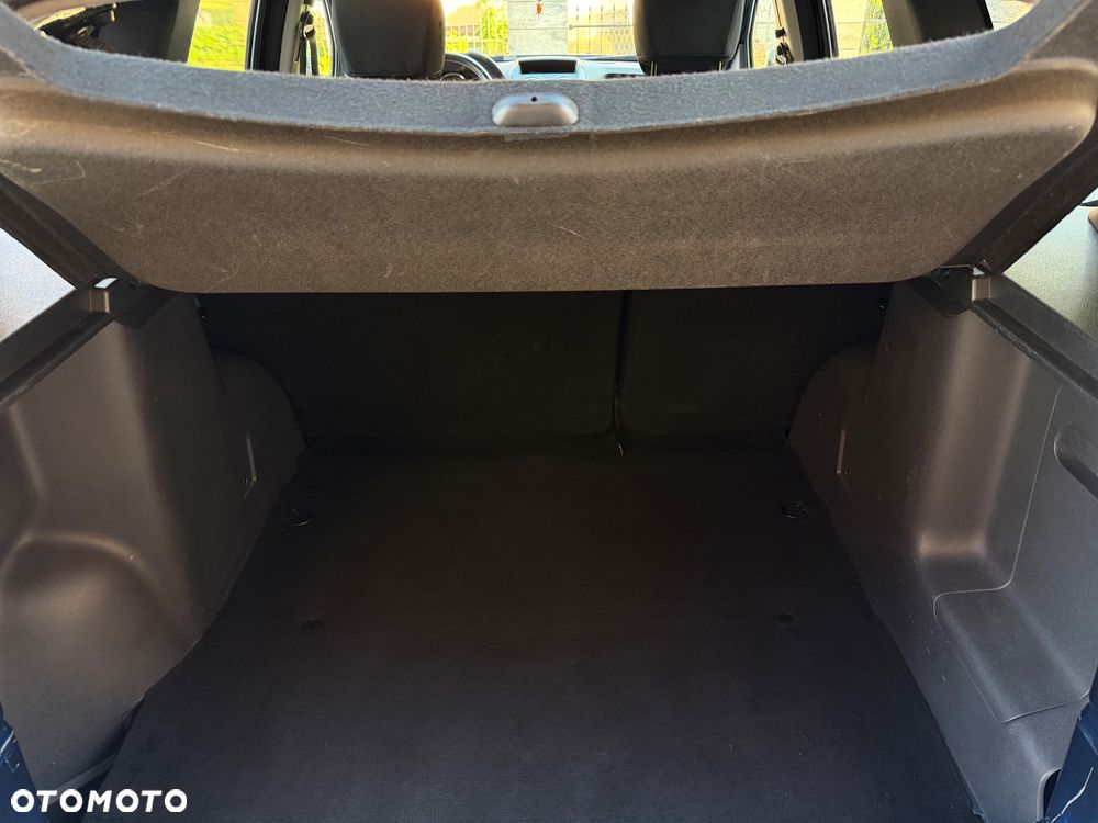 Dacia Duster 1.6 SCe Laureate S&S - 11