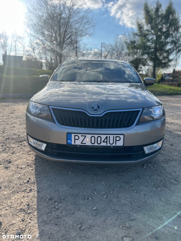 Skoda RAPID 1.6 TDI DPF Edition DSG - 6