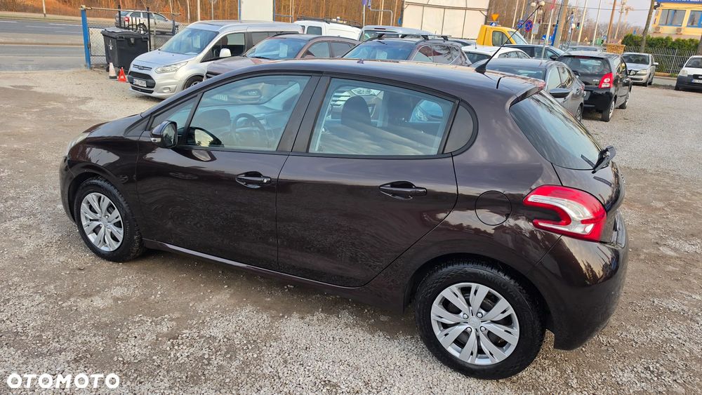 Peugeot 208 1.4 VTi Active - 24