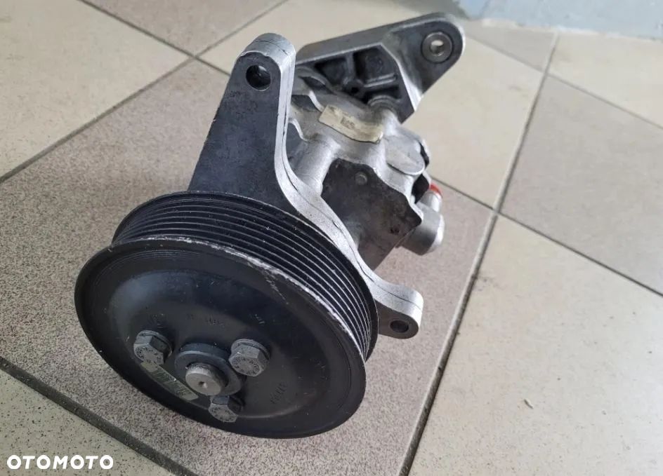 Pompa wspomagania BMW X5 E70 X6 E71 3,0 4,0 D 2012r 6796464 679646403 - 6