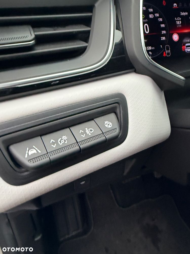 Renault Captur TCe Mild Hybrid 140 EDC GPF TECHNO - 13