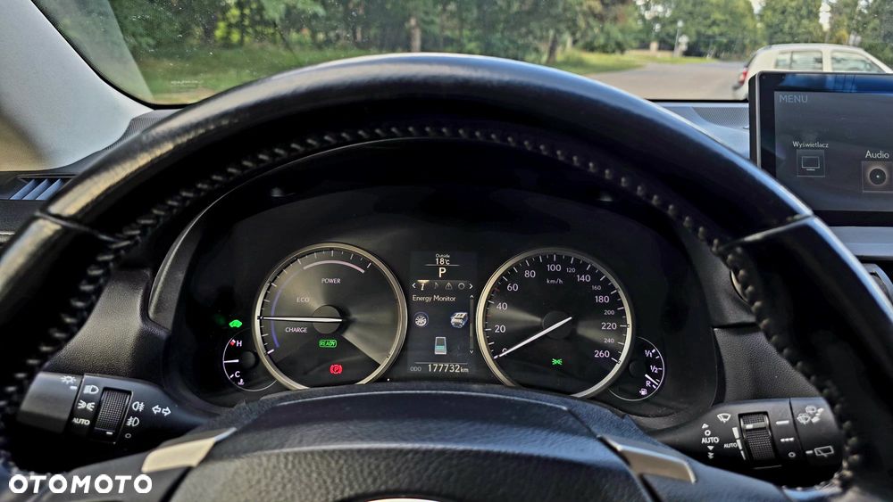 Lexus NX 300h Executive-Line - 8