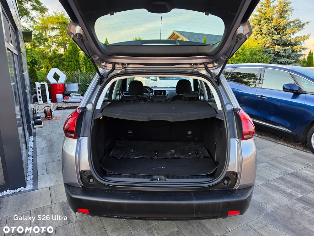 Peugeot 2008 1.2 Pure Tech Active S&S EAT6 - 39