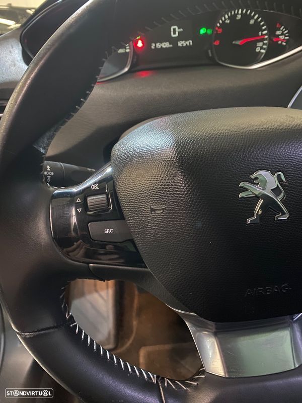 Peugeot 308 1.6 e-HDi Allure J18 - 12