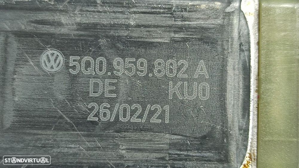 MOTOR ELEVADOR FRENTE DIREITO VOLKSWAGEN GOLF VIII LIM. (CD1) LIFE - 2