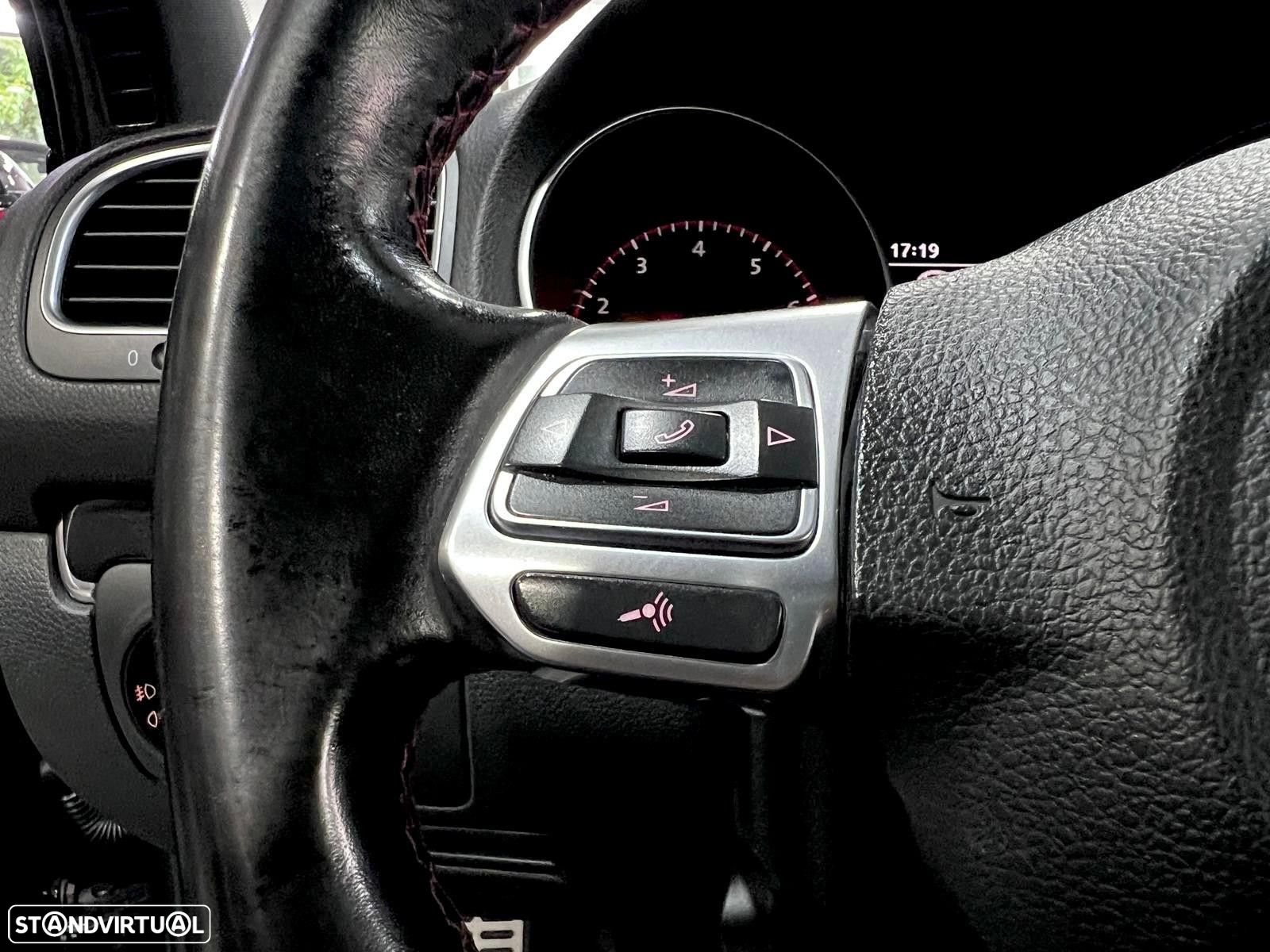 VW Golf 2.0 TSi GTI - 27