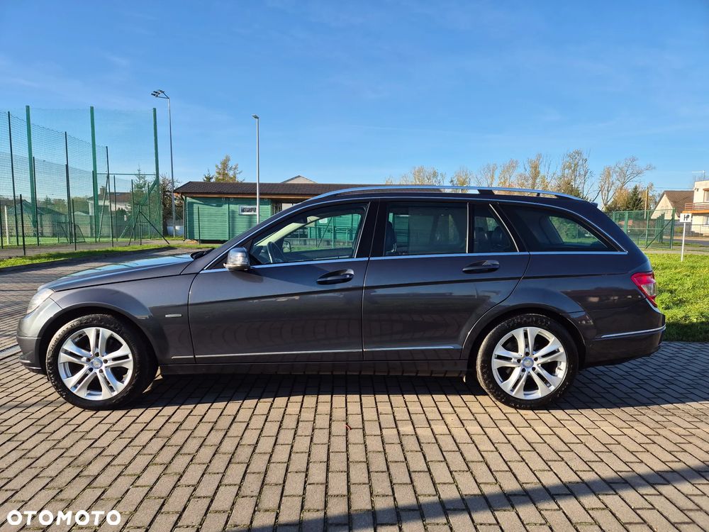 Mercedes-Benz Klasa C 180 T Kompressor Automatik BlueEFFICIENCY Avantgarde - 16