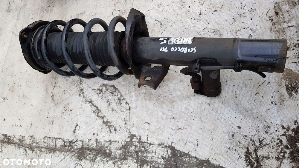 amortyzator lewy przód VW Scirocco 2.0 tsi - 1