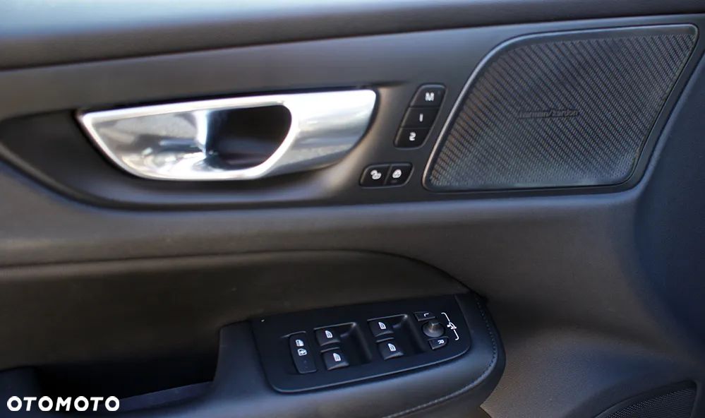 Volvo S60 2.5 T5 - 22