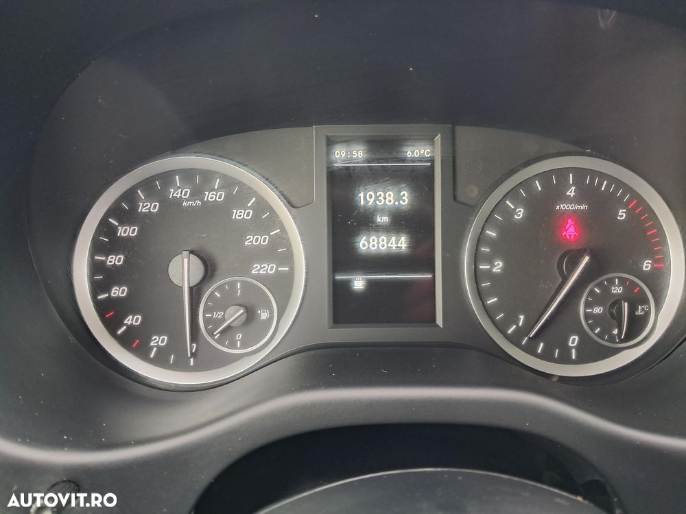 Mercedes-Benz VITO 2.2D 136CP MANUAL EURO6 - 13
