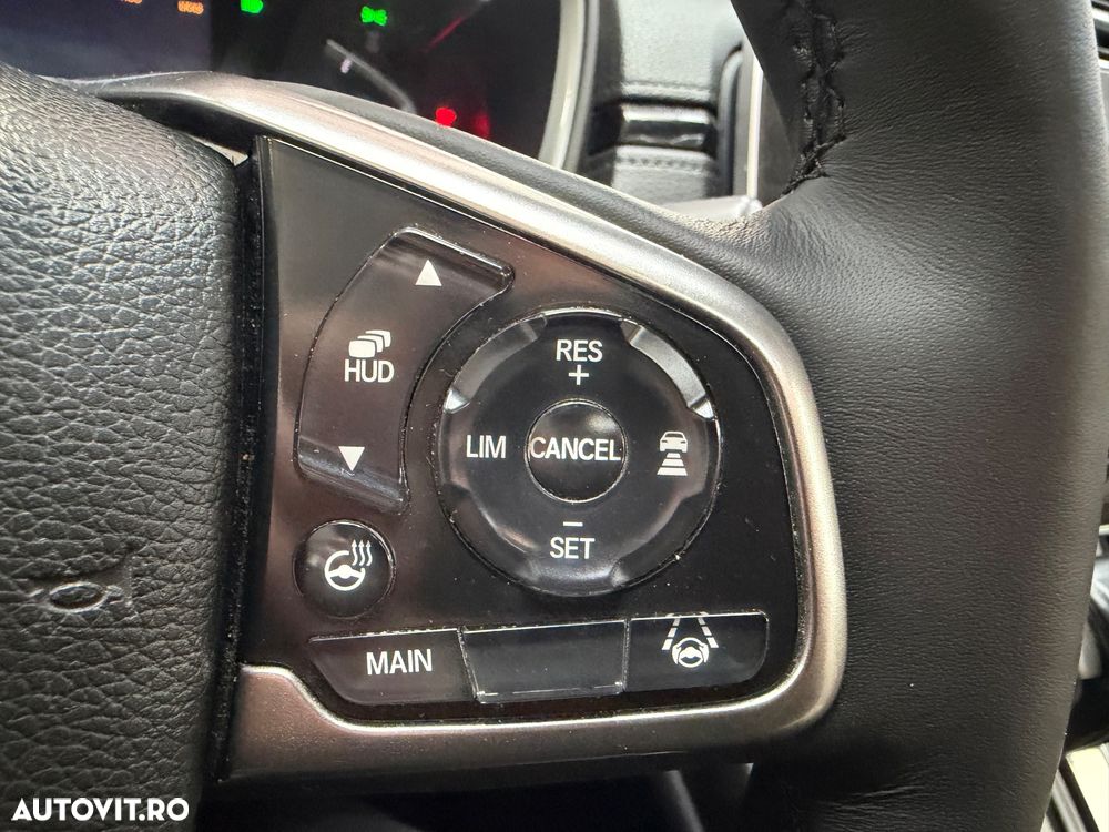 Honda CR-V 1.5 VTEC Turbo 4WD CVT Executive - 24