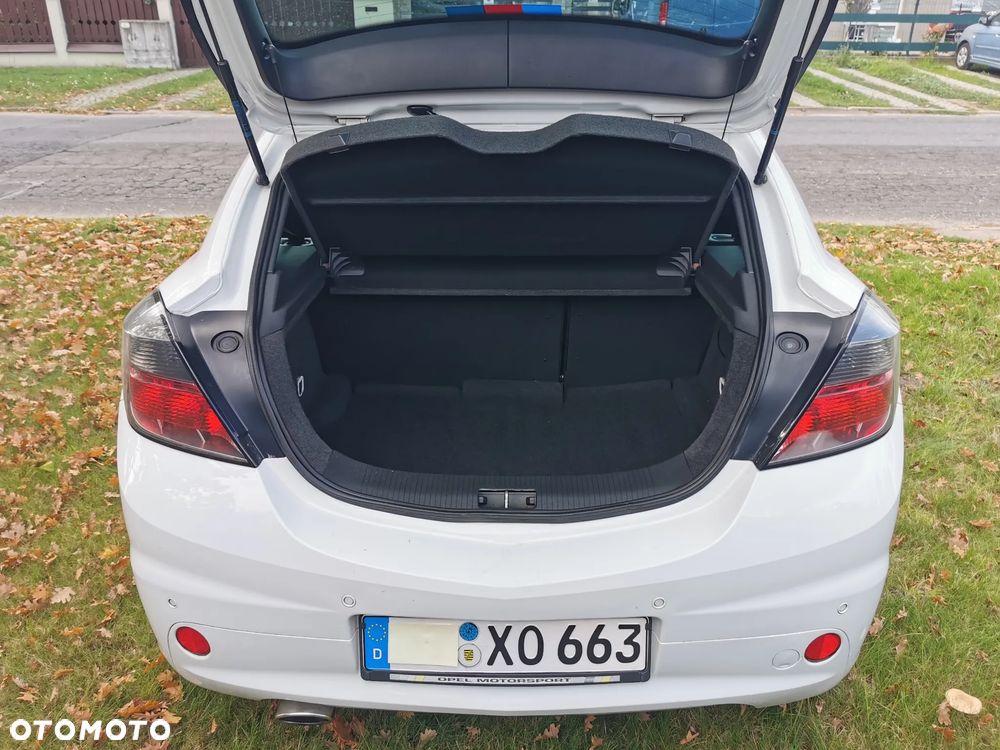 Opel Astra 1.8 NAVI - 27