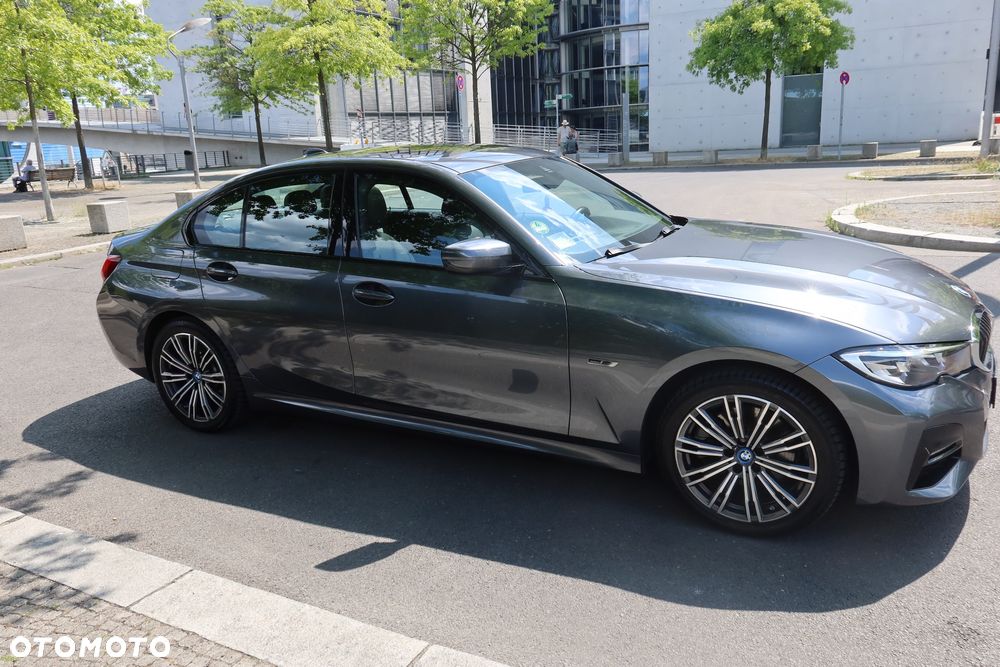 BMW Seria 3 320e M Sport sport - 22
