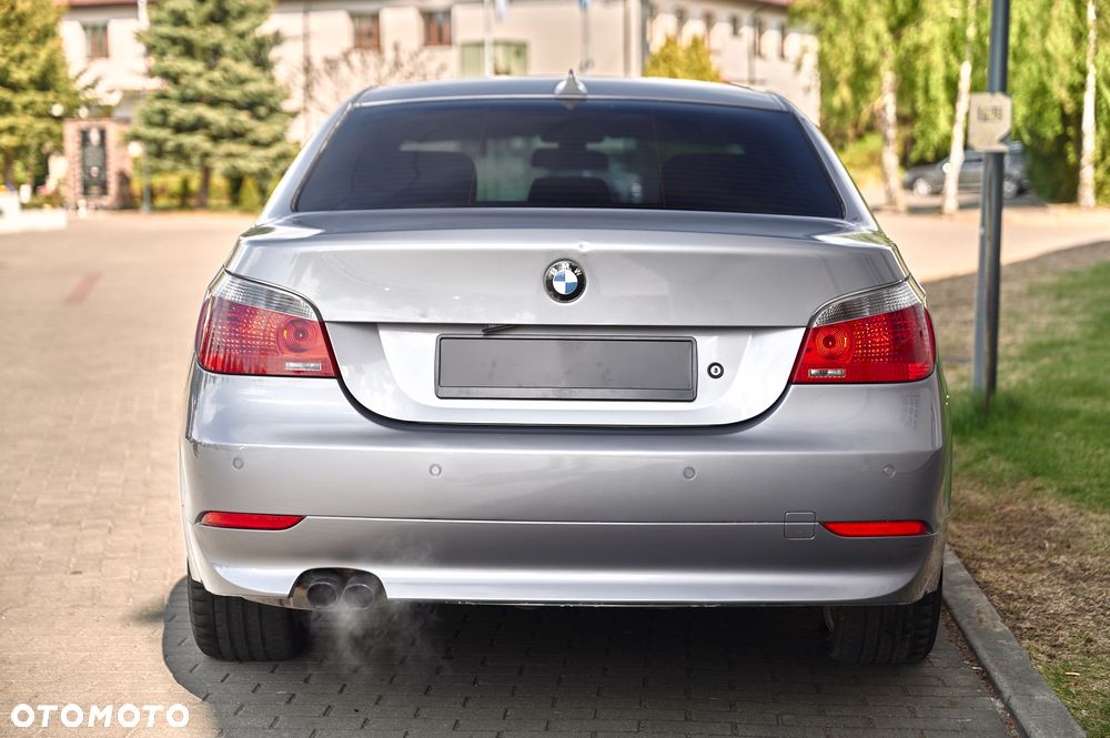 BMW Seria 5 525i - 18