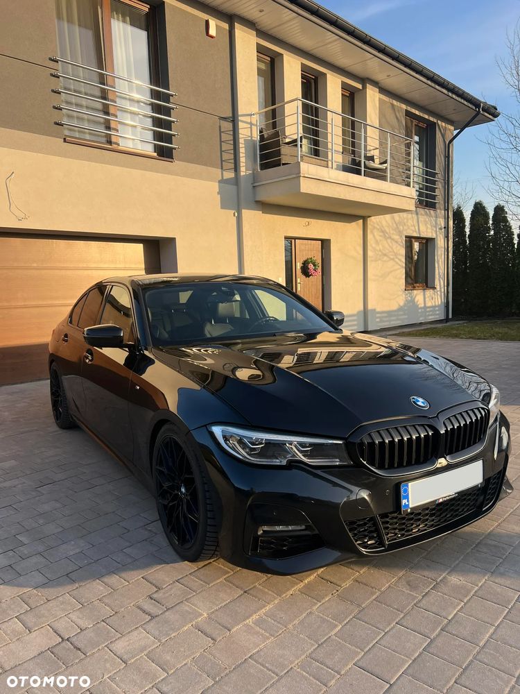 BMW Seria 3 330e M Sport sport - 3