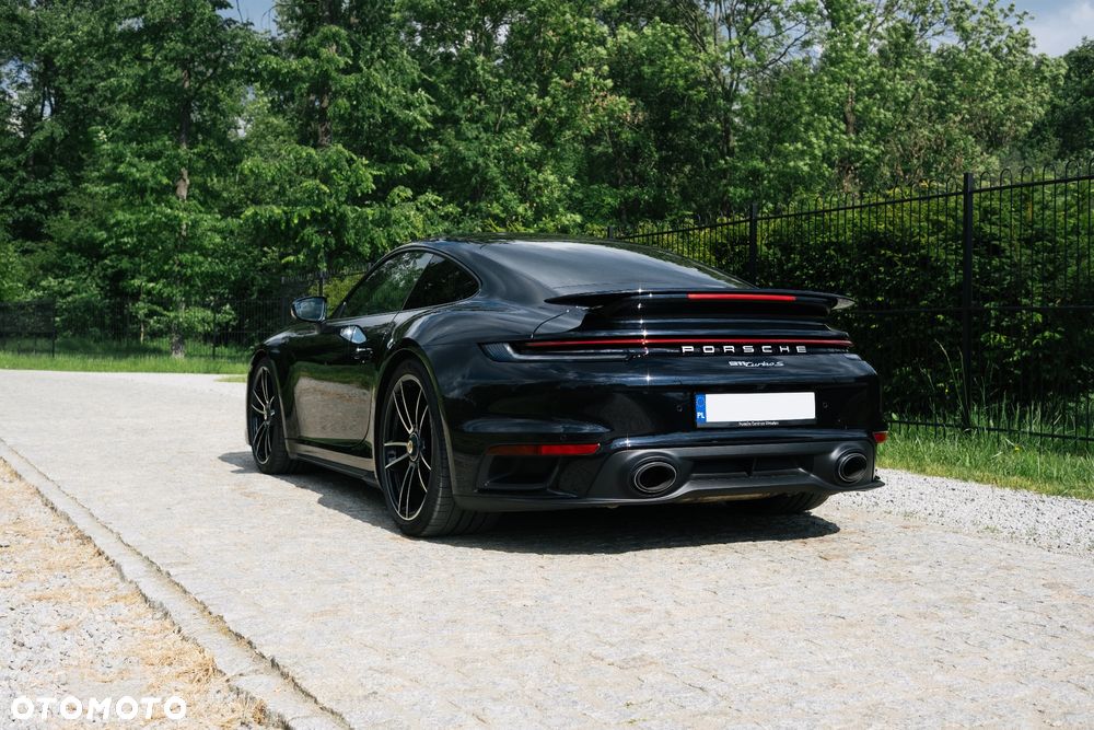 Porsche 911 Turbo S - 29