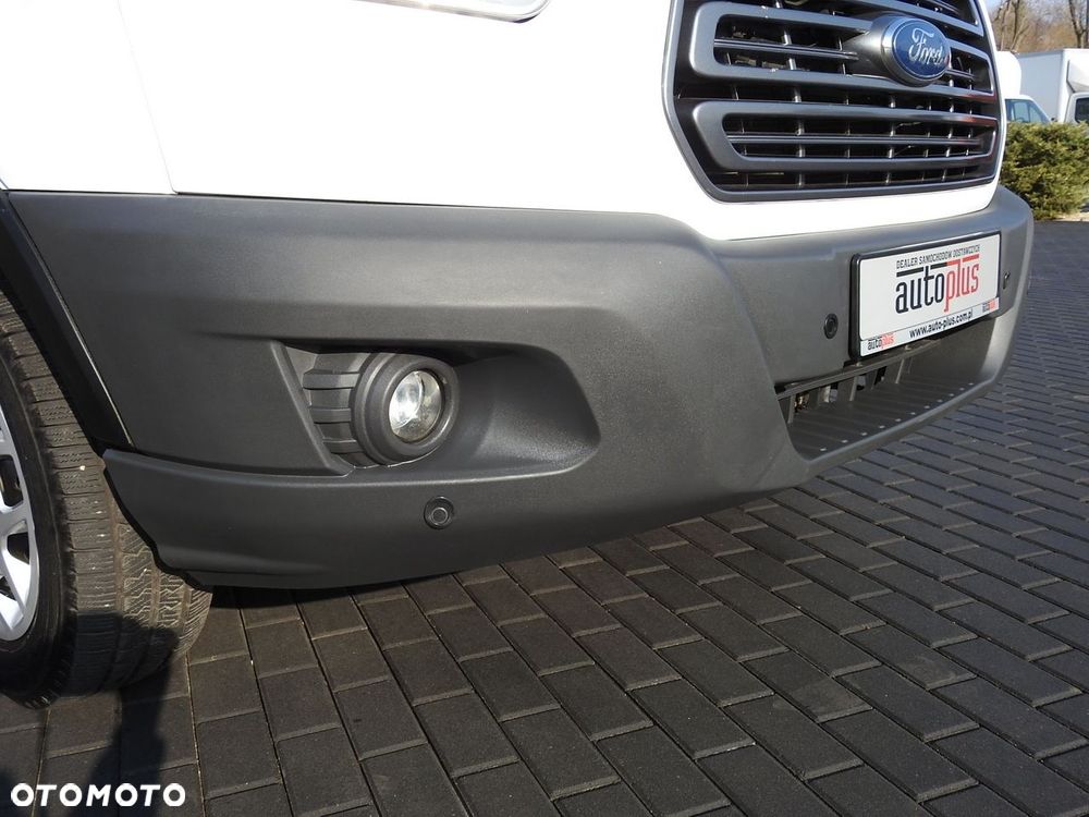 Ford TRANSIT  FURGON CHŁODNIA  0°C FUNKCJA GRZANIA TEMPOMAT LEDY KLIMATYZACJA  130KM - 20