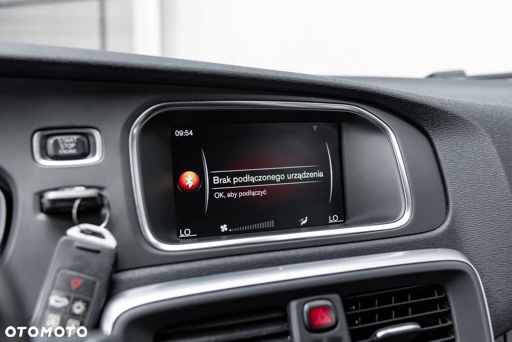 Volvo V40 D2 Drive-E Momentum - 23