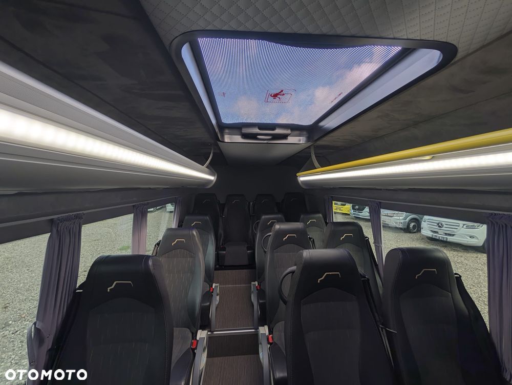 Mercedes-Benz Sprinter 517 - 16