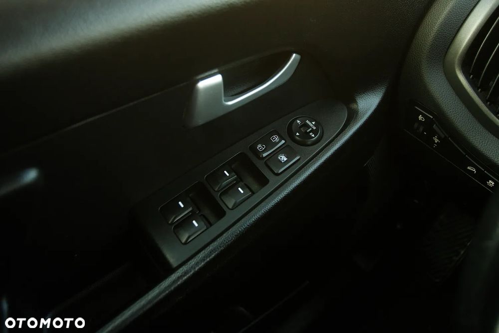 Kia Sportage 1.6 GDI M 2WD - 19