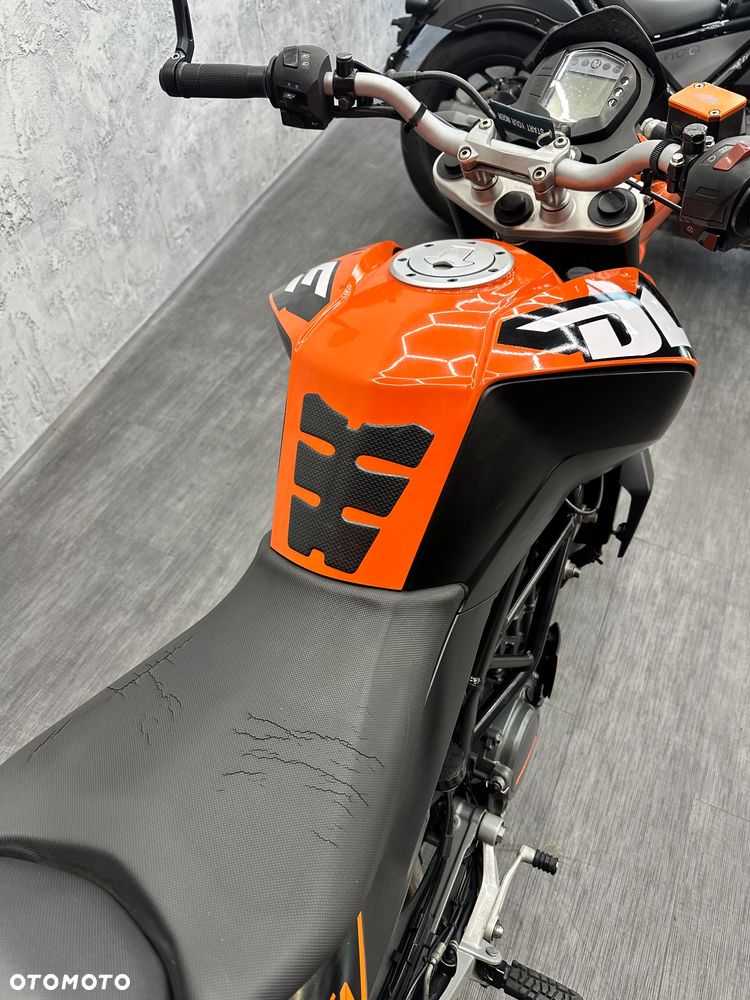 KTM Duke - 12