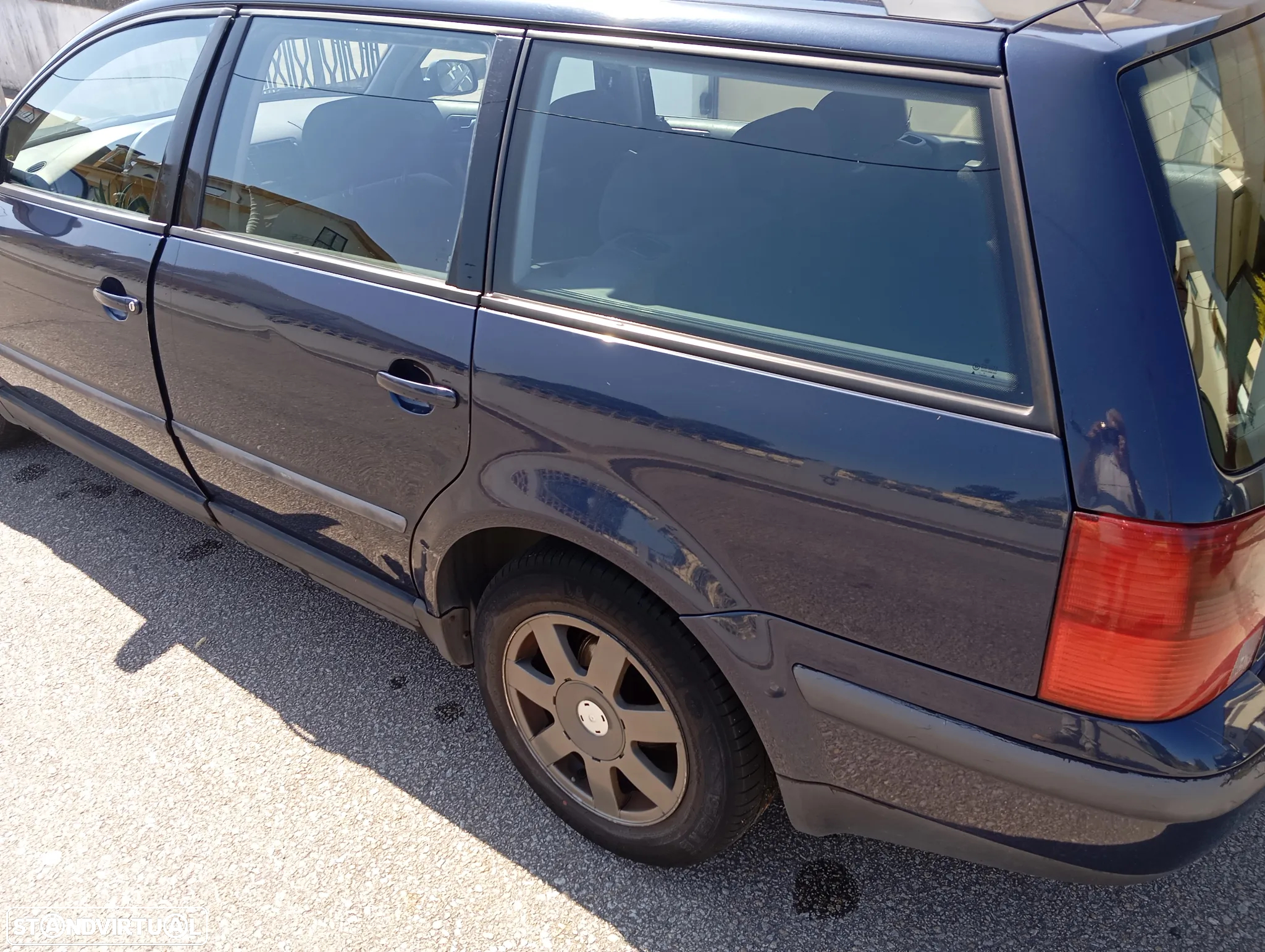 VW Passat Variant 1.9 TDi Confortline - 5