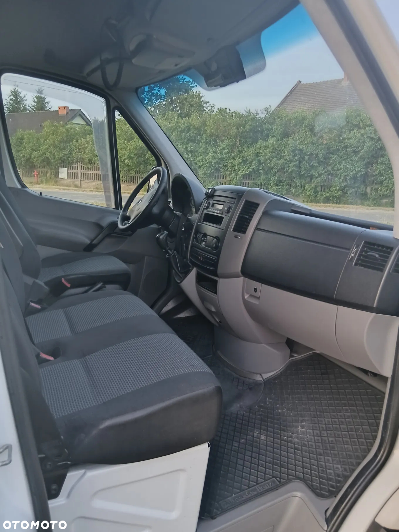 Mercedes-Benz Sprinter - 8