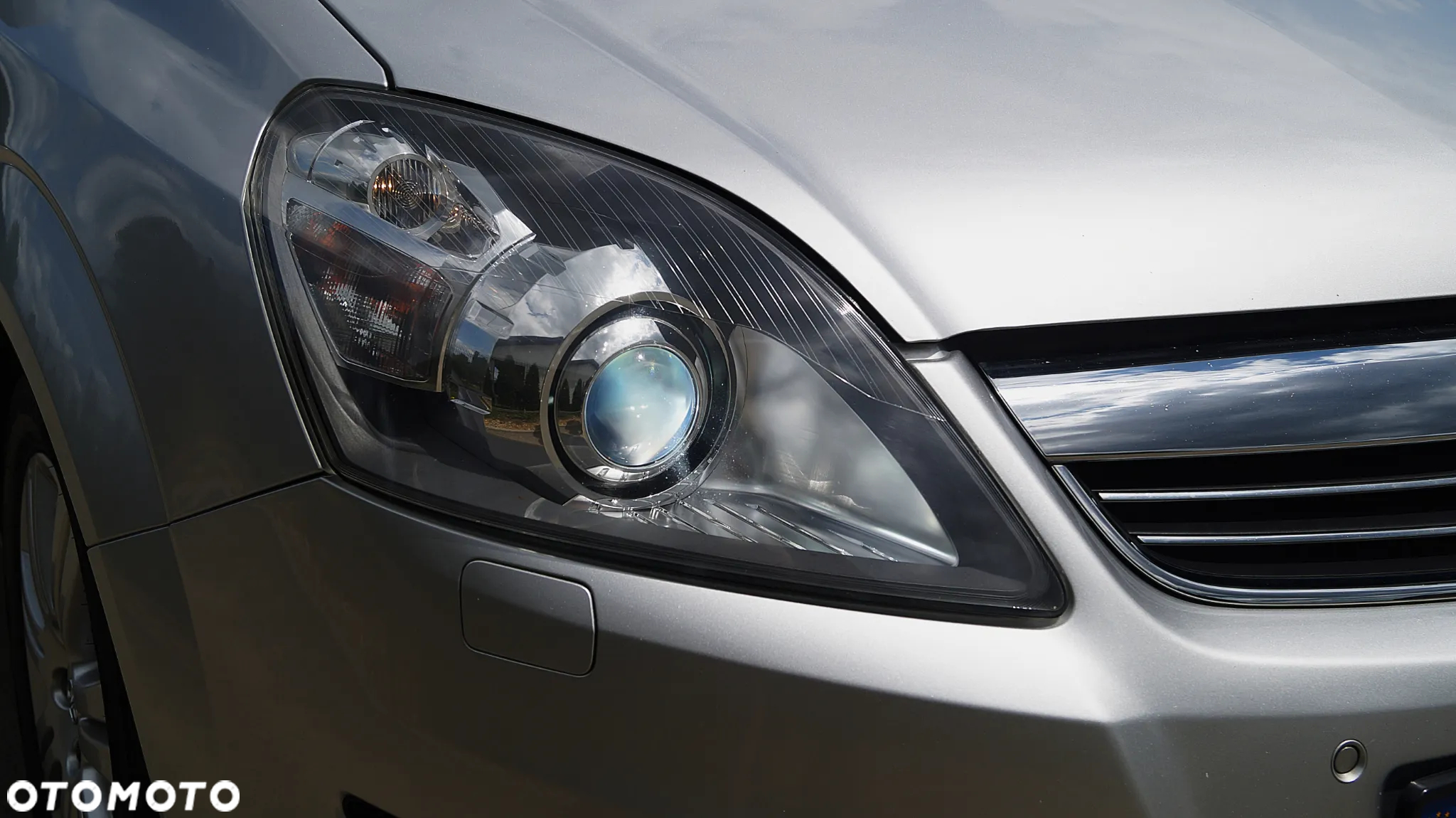Opel Zafira - 20
