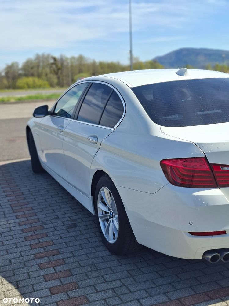 BMW Seria 5 518d - 10