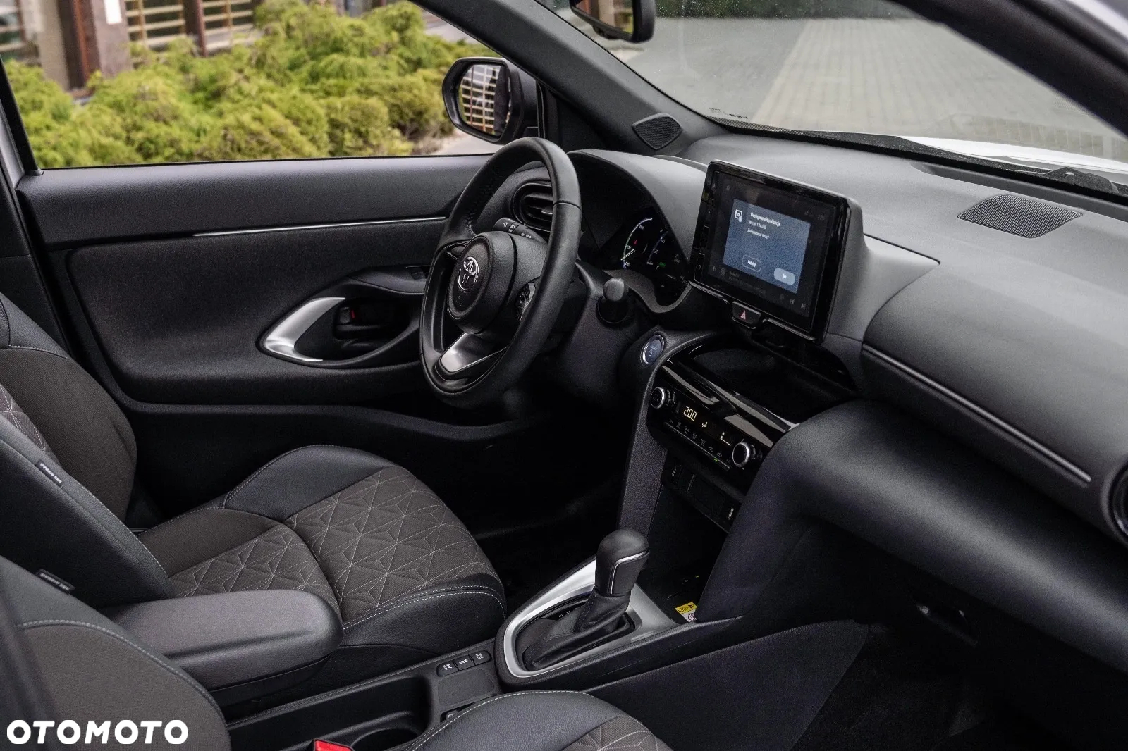 Toyota Yaris Cross Hybrid 1.5 Dynamic - 8