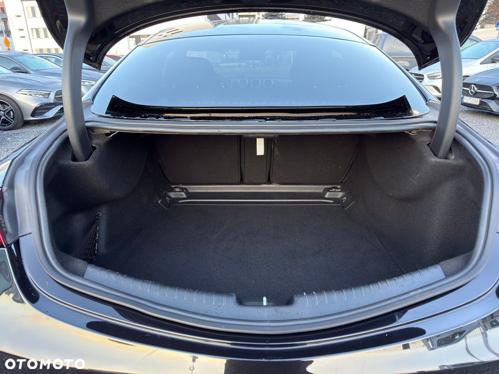 Mercedes-Benz CLE - 26