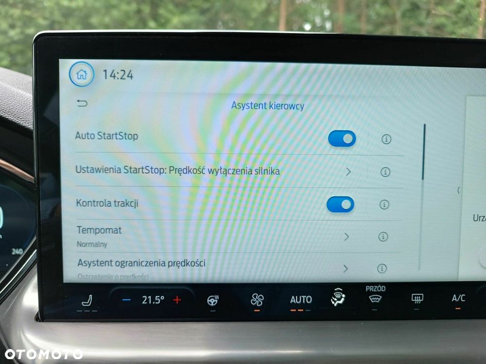 Ford Focus 1.0 EcoBoost Titanium X - 22