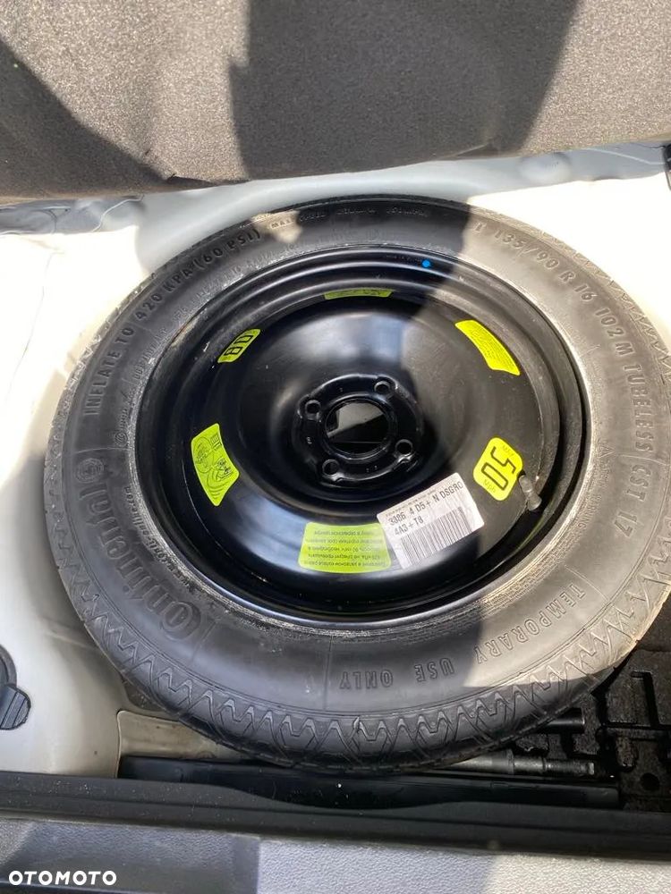 Peugeot 3008 1.6 BlueHDi Style S&S - 25