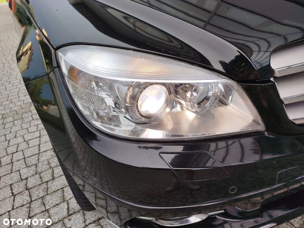 Mercedes-Benz Klasa C 350 7G-TRONIC Avantgarde - 31