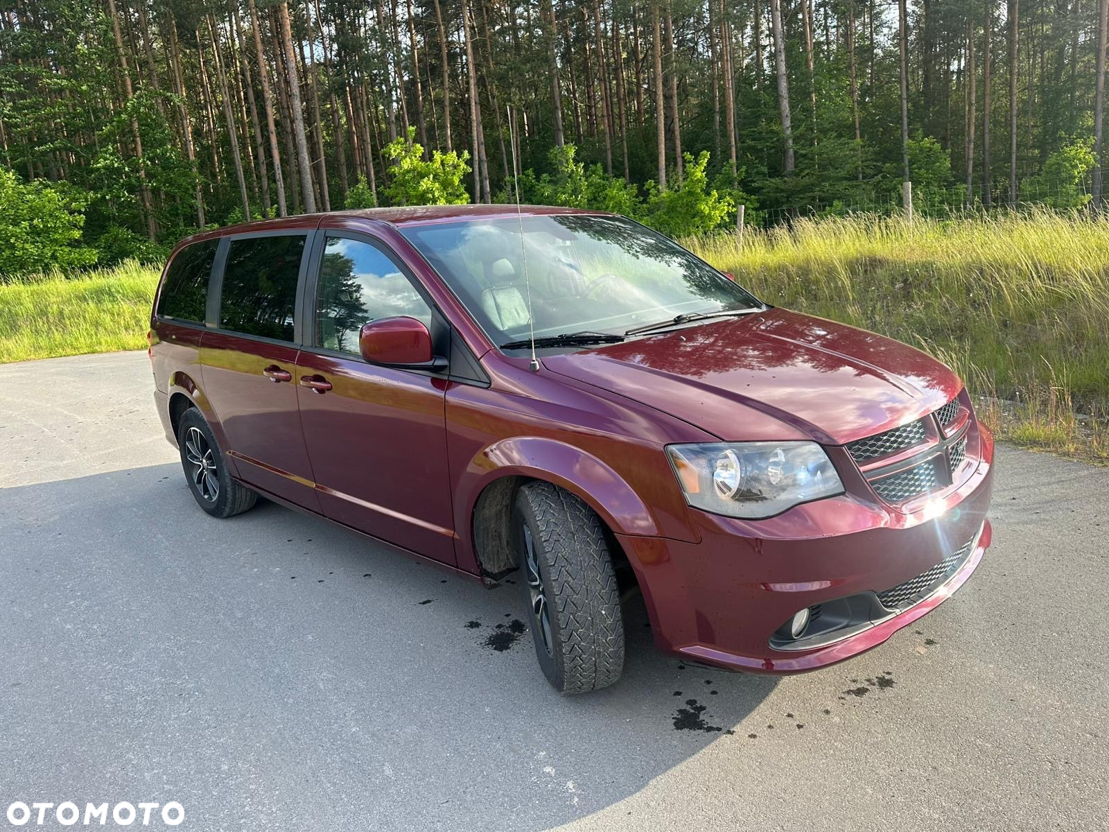 Dodge Grand Caravan - 5