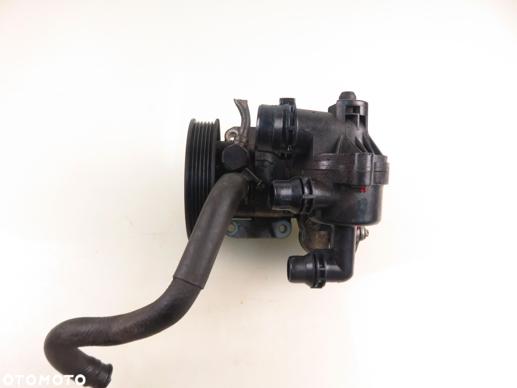 POMPA WSPOMAGANIA BMW E46 318 i - 8